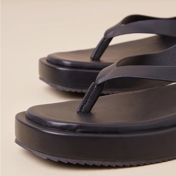 Lulu’s Maralynn Black Flatform Thong Slingback Sandals - BRAND NEW - Picture 8 of 8
